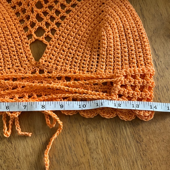 HAND CRAFTED CROCHET HALTER SMALL CROP BOHO HIPPIE OFF THE SHOULDER CROP TOP - Picture 5 of 7